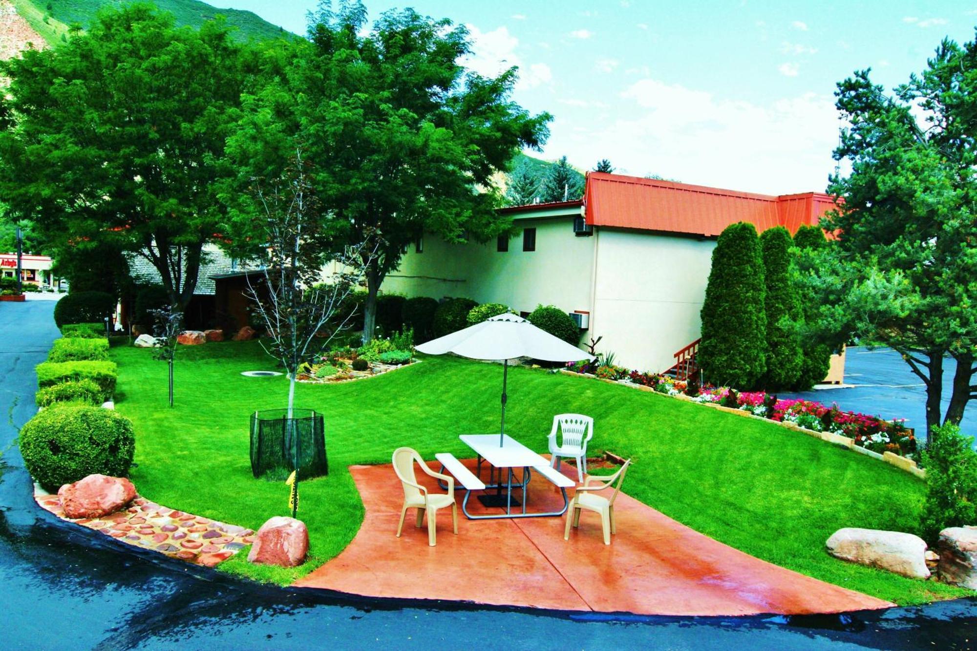 Glenwood Springs Cedar Lodge Facilități foto
